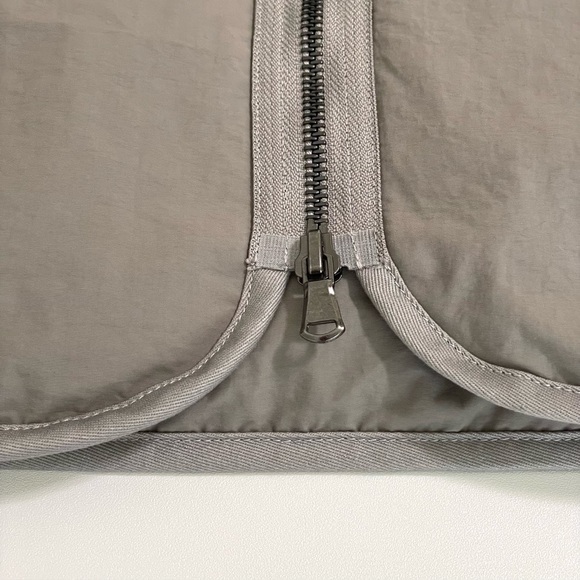 NWT Richie Le Nylon Half Zip Puffy Jacket Chalk Taupe Grey XL - Picture 8 of 12